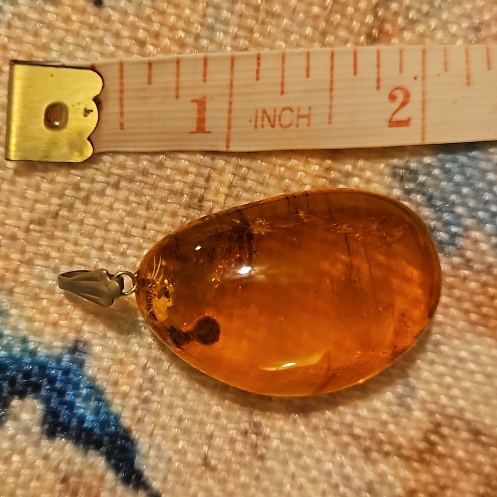 Vintage Baltic Amber Amulet Pendant - Picture 7 of 14